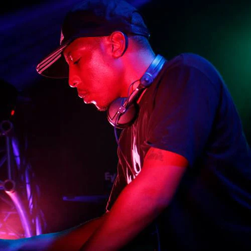 DJ Guv